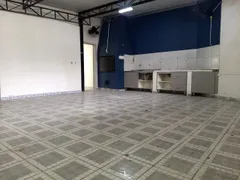 com 6 Quartos para alugar, 260m² no Centro, Curitiba - Foto 30