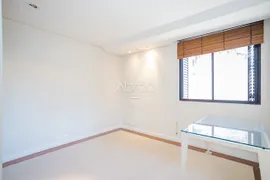 Apartamento com 3 Quartos para alugar, 285m² no Batel, Curitiba - Foto 31