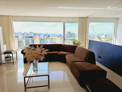 Casa com 6 Quartos à venda, 471m² no Sion, Belo Horizonte - Foto 4