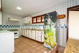 Casa com 6 Quartos à venda, 478m² no Meaipe, Guarapari - Foto 10