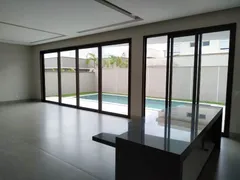 Casa de Condomínio com 4 Quartos à venda, 313m² no Condominio Jardim Genova, Uberlândia - Foto 2