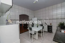 Casa com 3 Quartos à venda, 400m² no Novo Riacho, Contagem - Foto 11