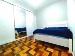 Apartamento com 2 Quartos à venda, 54m² no Menino Deus, Porto Alegre - Foto 5