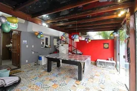 Casa de Condomínio com 3 Quartos à venda, 197m² no Guarujá, Porto Alegre - Foto 9