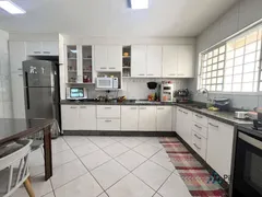 Casa com 4 Quartos à venda, 195m² no Aeroporto, Londrina - Foto 5