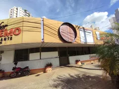 Casa Comercial com 4 Quartos para alugar, 397m² no Setor Central, Goiânia - Foto 2