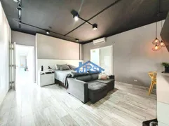 Casa de Condomínio com 4 Quartos para venda ou aluguel, 380m² no Alphaville, Santana de Parnaíba - Foto 6