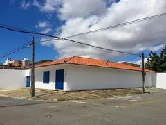 Casa Comercial com 7 Quartos à venda, 302m² no Joaquim Tavora, Fortaleza - Foto 1