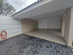 Casa com 3 Quartos à venda, 455m² no Tibery, Uberlândia - Foto 3