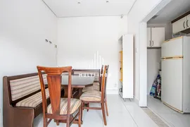 Casa com 3 Quartos para alugar, 160m² no Azenha, Porto Alegre - Foto 10