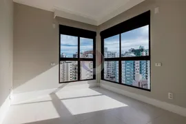 Apartamento com 2 Quartos para alugar, 69m² no Centro, Florianópolis - Foto 9