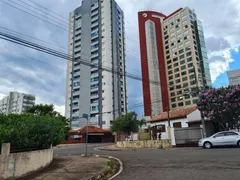 Terreno / Lote / Condomínio à venda, 221m² no Jardim Lilian, Londrina - Foto 3