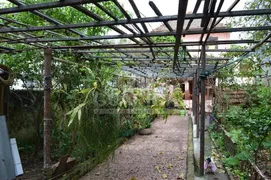 Casa com 3 Quartos à venda, 150m² no Azenha, Porto Alegre - Foto 8