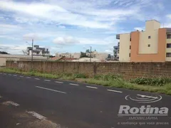 para alugar, 1600m² no Brasil, Uberlândia - Foto 3