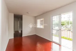 Apartamento com 3 Quartos para alugar, 71m² no Humaitá, Porto Alegre - Foto 3