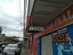 Casa Comercial com 2 Quartos à venda, 745m² no Cazeca, Uberlândia - Foto 2