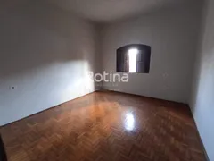 Casa com 2 Quartos à venda, 150m² no Bom Jesus, Uberlândia - Foto 5