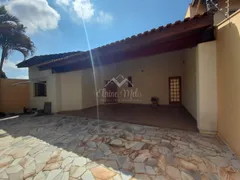 Casa com 3 Quartos para alugar, 130m² no Vila Sedenho, Araraquara - Foto 2