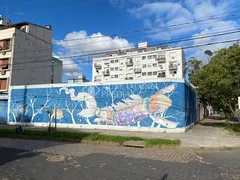 Terreno / Lote / Condomínio à venda, 605m² no Floresta, Porto Alegre - Foto 2