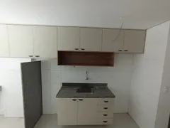 Apartamento com 3 Quartos para alugar, 83m² no Picarra, Teresina - Foto 14