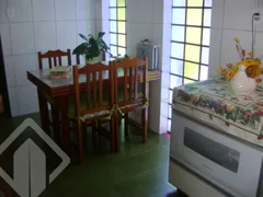 Casa com 4 Quartos à venda, 226m² no Guarujá, Porto Alegre - Foto 8