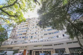 Apartamento com 2 Quartos à venda, 72m² no Floresta, Porto Alegre - Foto 2