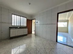 Casa com 3 Quartos para alugar, 99m² no Jardim Brasil, Maringá - Foto 14