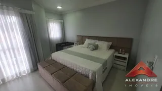 Casa com 4 Quartos para venda ou aluguel, 338m² no Vila Tatetuba, São José dos Campos - Foto 14