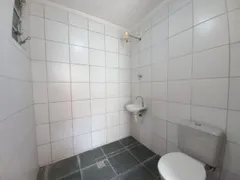 com 4 Quartos para alugar, 220m² no Encruzilhada, Santos - Foto 5