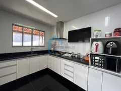 Casa com 3 Quartos à venda, 250m² no Pindorama, Belo Horizonte - Foto 7