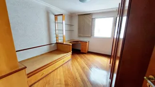 Apartamento com 4 Quartos para alugar, 240m² no Setor Bela Vista, Goiânia - Foto 15