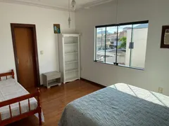 Casa com 5 Quartos para alugar, 300m² no Centro, Balneário Camboriú - Foto 28