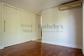 Casa de Condomínio com 3 Quartos à venda, 391m² no Cidade Jardim, São Paulo - Foto 10