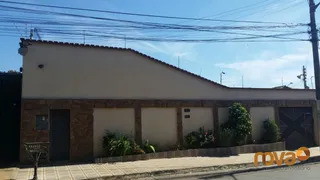 Casa com 4 Quartos à venda, 258m² no Jardim América, Goiânia - Foto 1