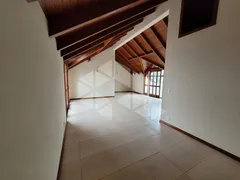 Casa com 4 Quartos para alugar, 333m² no Teresópolis, Porto Alegre - Foto 4