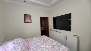 Casa com 3 Quartos à venda, 250m² no Setor Tocantins, Aparecida de Goiânia - Foto 29