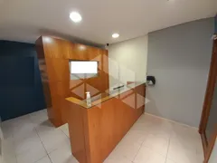 Conjunto Comercial / Sala para alugar, 170m² no Itacorubi, Florianópolis - Foto 11