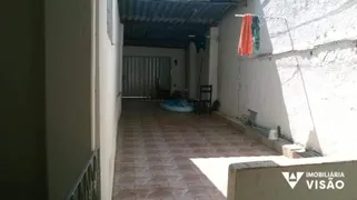 Casa com 2 Quartos à venda, 80m² no Vila Frei Eugenio, Uberaba - Foto 1