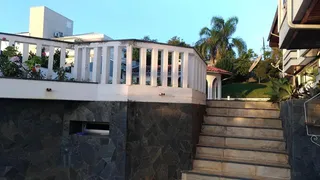 Casa com 4 Quartos para alugar, 531m² no Pio Correa, Criciúma - Foto 4