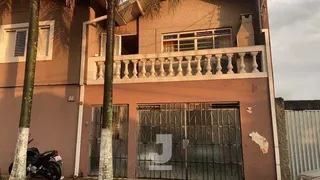 Casa com 3 Quartos à venda, 220m² no Vila Mota, Bragança Paulista - Foto 2