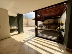 Apartamento com 2 Quartos para alugar, 68m² no Praia de Itaparica, Vila Velha - Foto 5