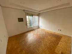 Casa Comercial para venda ou aluguel, 160m² no Auxiliadora, Porto Alegre - Foto 17