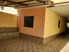 Casa com 3 Quartos à venda, 136m² no Monjolos, São Gonçalo - Foto 5