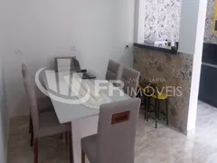 Casa com 2 Quartos à venda, 198m² no Eden, Sorocaba - Foto 2