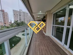 Apartamento com 3 Quartos para alugar, 198m² no Embaré, Santos - Foto 9
