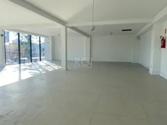 Loja / Salão / Ponto Comercial para alugar, 300m² no Sarandi, Porto Alegre - Foto 23