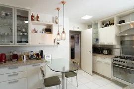 Apartamento com 4 Quartos à venda, 217m² no Jardim do Lago, Londrina - Foto 24