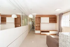 Apartamento com 2 Quartos para alugar, 70m² no Tingui, Curitiba - Foto 2