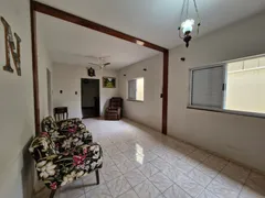 Casa com 3 Quartos à venda, 220m² no Brasil, Uberlândia - Foto 9