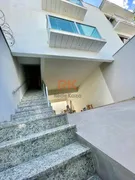 Casa com 3 Quartos à venda, 161m² no Cabral, Contagem - Foto 1